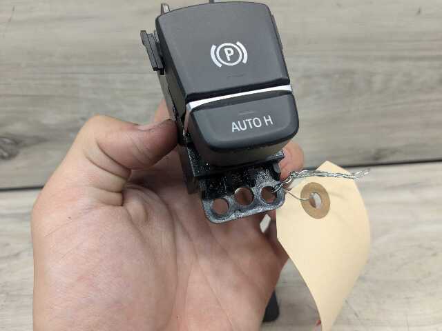 OEM BMW F90 M5 G01 G02 G30 530 540 M550 X3 Parking Brake Auto Hold Switch BLACK