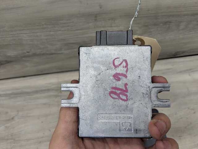 17-24 OEM BMW G01 G05 G12 G20 G22 G42 G30 G80 G82 Fuel Pump Control Module Unit