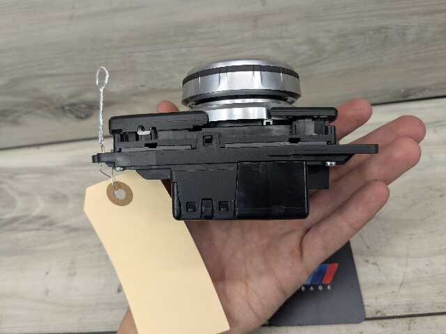 OEM BMW F90 G01 G02 G30 X3 M5 iDrive Navigation Controller Knob NBT NAV Button