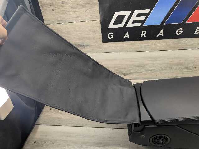 *16-19 OEM BMW G11 G12 750 REAR Seat Center Armrest Headrest Cup Holder