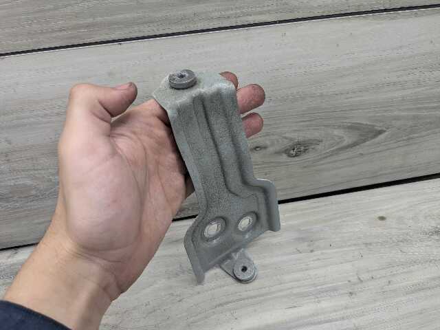 18-24 OEM BMW G01 G02 F97 X3 X4 Right Passenger Fender Wing Holder Bracket SET