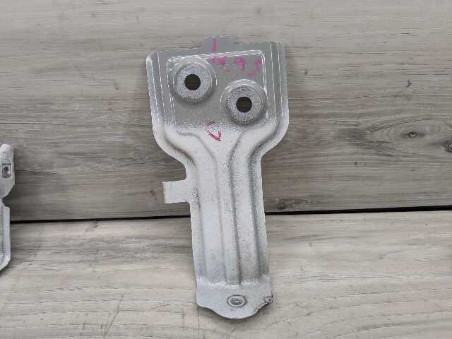 18-24 OEM BMW G01 G02 F97 F98 X3 X4 Left Driver Fender Wing Holder Bracket SET