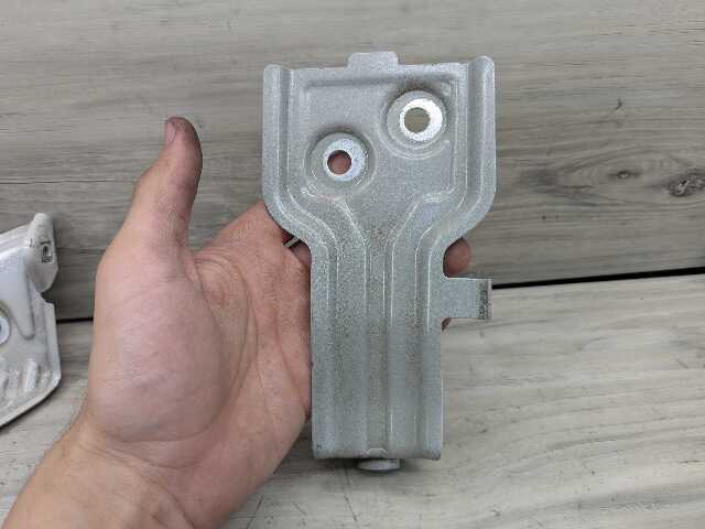 18-24 OEM BMW G01 G02 F97 F98 X3 X4 Left Driver Fender Wing Holder Bracket SET