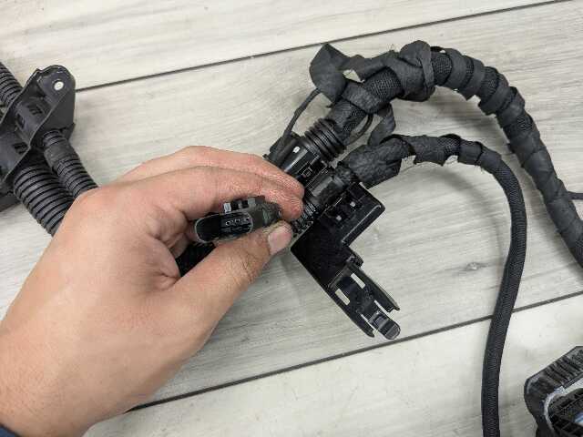 OEM BMW G01 G02 X3 X4 30 PRE-LCI Engine B46 Motor Wiring Wire Harness Module 2