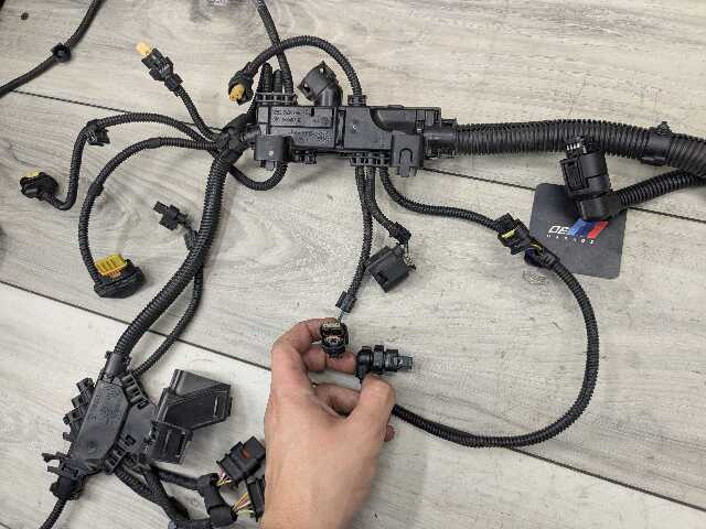 OEM BMW G01 G02 X3 X4 30 PRE-LCI Engine B46 Motor Wiring Wire Harness Module 2