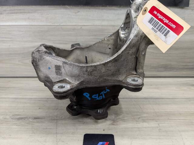 OEM BMW G01 G02 X3 X4 FRONT Right Passenger Knuckle Spindle Wheel Hub Bearing