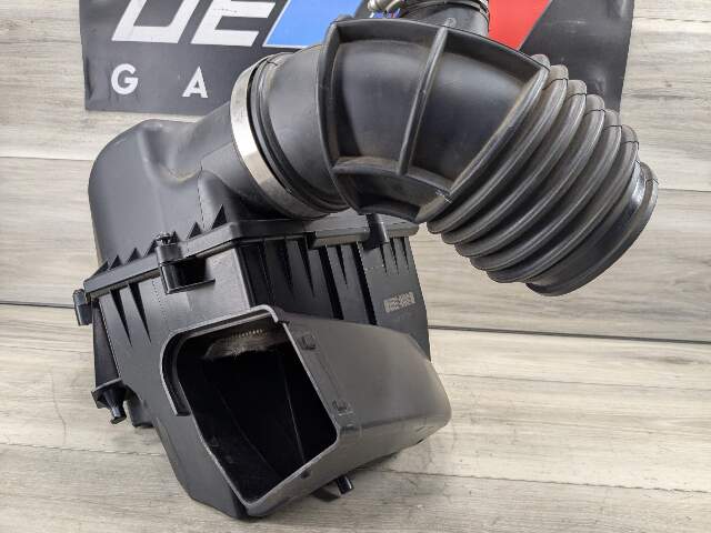 OEM BMW G01 G02 X3 X4 Engine B46 B48 Air Cleaner Filter Intake Resonator Box