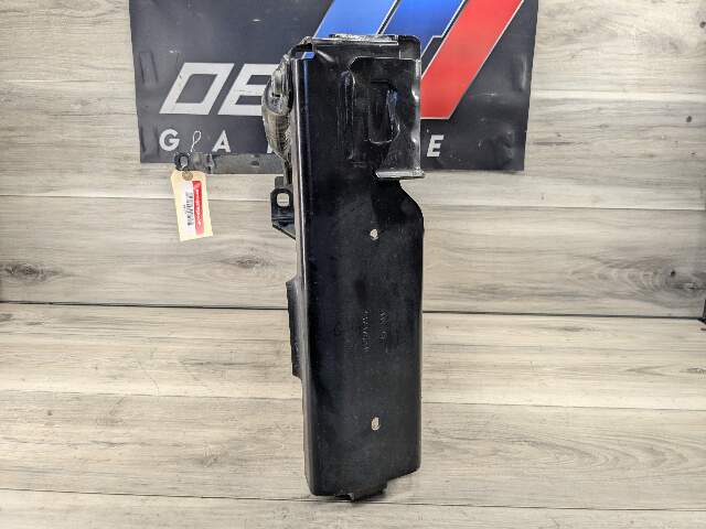 19-24 OEM BMW G05 G06 G07 X5 Front Right Passenger Bumper Reinforcement Bracket
