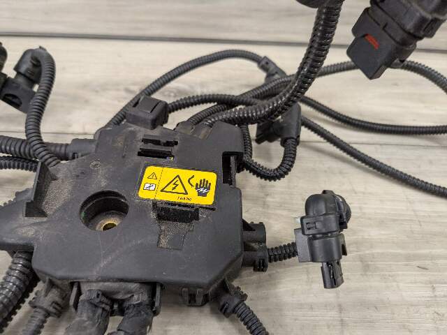 19-21 OEM BMW G05 G07 50iX Engine N63M Sensor Module Wiring Wire Harness 5-8
