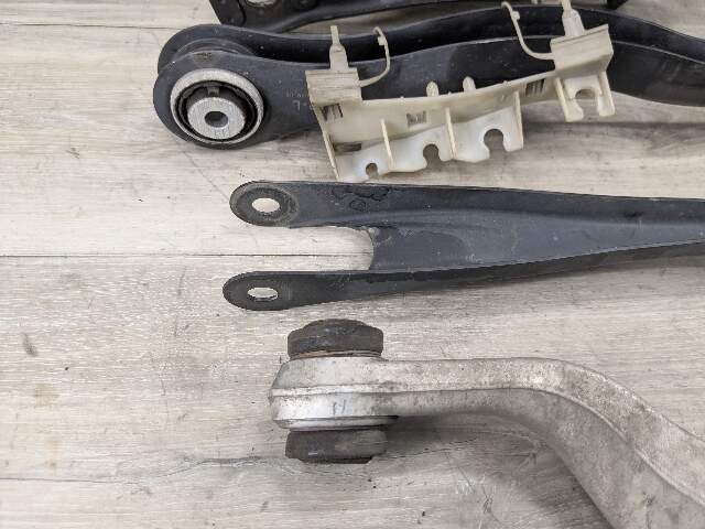 19-25 OEM BMW G05 G06 G07 X5 X7 Rear Left Driver Control Arm Wishbone SET