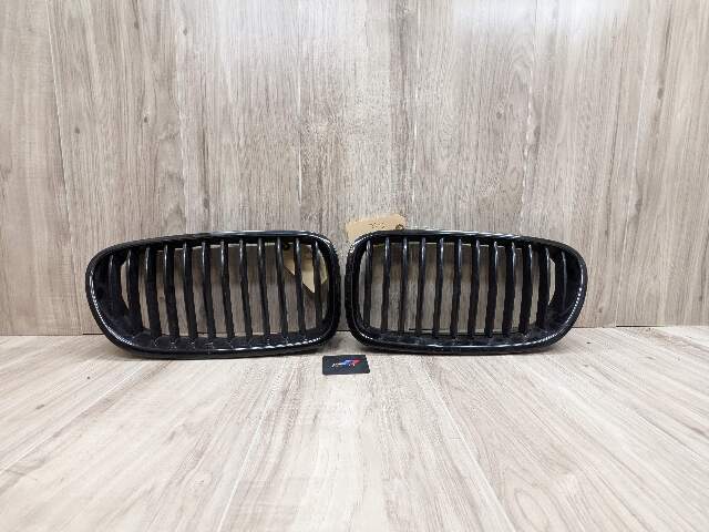 OEM BMW F10 528 535 550 Front Left Right Side Bumper Chrome Grille Insert SET