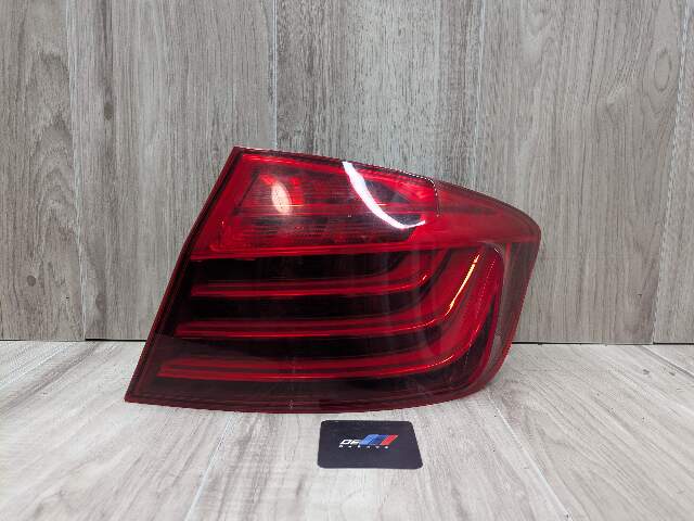 14-16 OEM BMW F10 528 535 550 M5 Rear Right Passenger Side Outer Tail Light