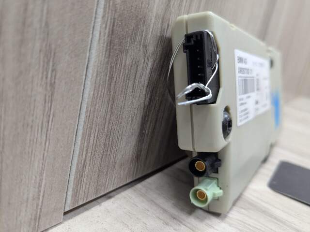 OEM BMW F06 F10 F13 M5 M6 Radio Antenna Amplifier Module