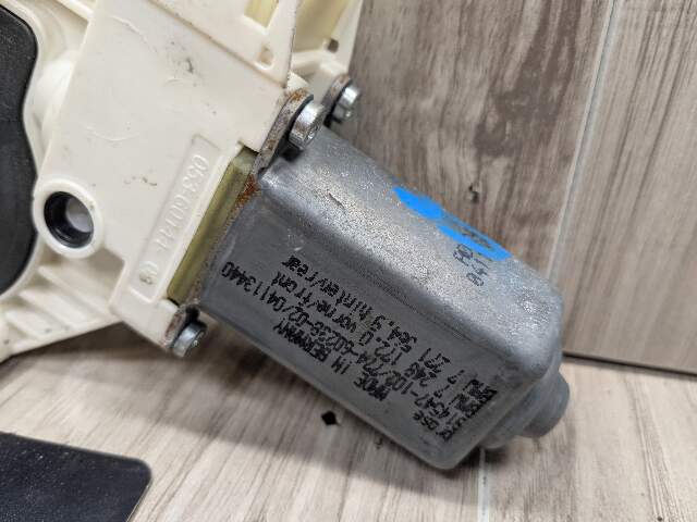 OEM BMW F10 528 535 550 Front Rear Right Passenger Door Window Regulator Motor