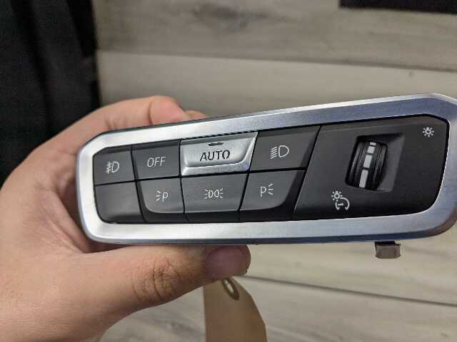 19-25 OEM BMW G05 G06 G07 X5 X6 X7 Headlight Switch Control Panel Light Module