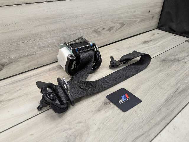 19-25 OEM BMW F95 G05 X5 X5M REAR Left Driver 2nd Row Seat Belt Retractor