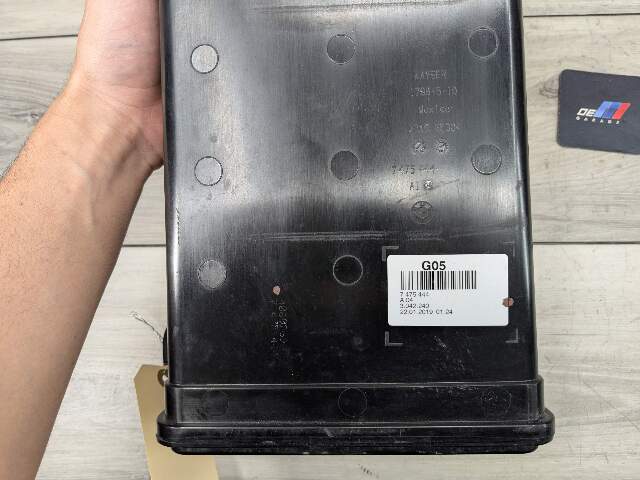 OEM BMW F95 G05 G06 G07 X5 Charcoal Filter Fuel Tank Vapor Evaporator Canister