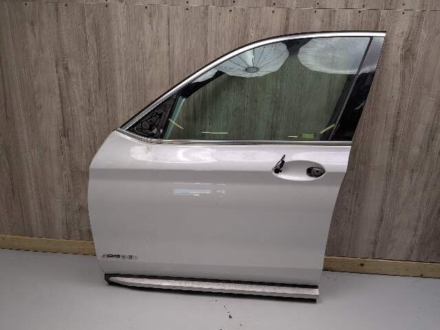 18-24 OEM BMW F97 G01 X3 X3M Front Left Driver Side Door Shell Panel White A96