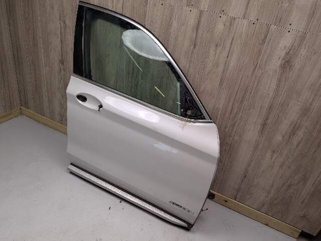 18-24 OEM BMW F97 G01 X3 X3M Front Right Passenger Side Door Shell Panel White