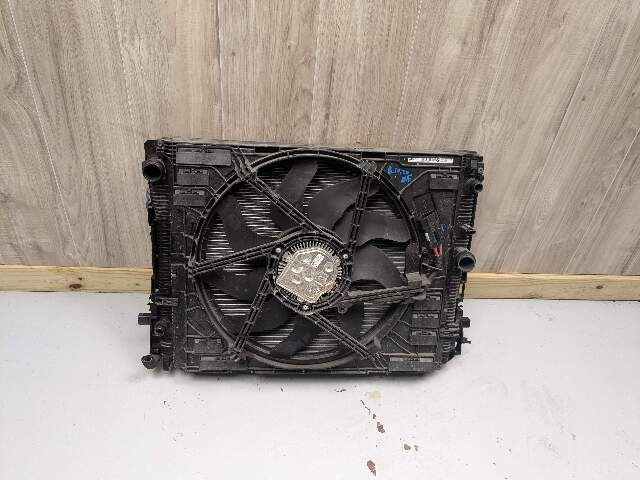 OEM BMW G20 G22 G23 M340 M440 Radiator Condenser Cooling Fan Assembly 850W B58