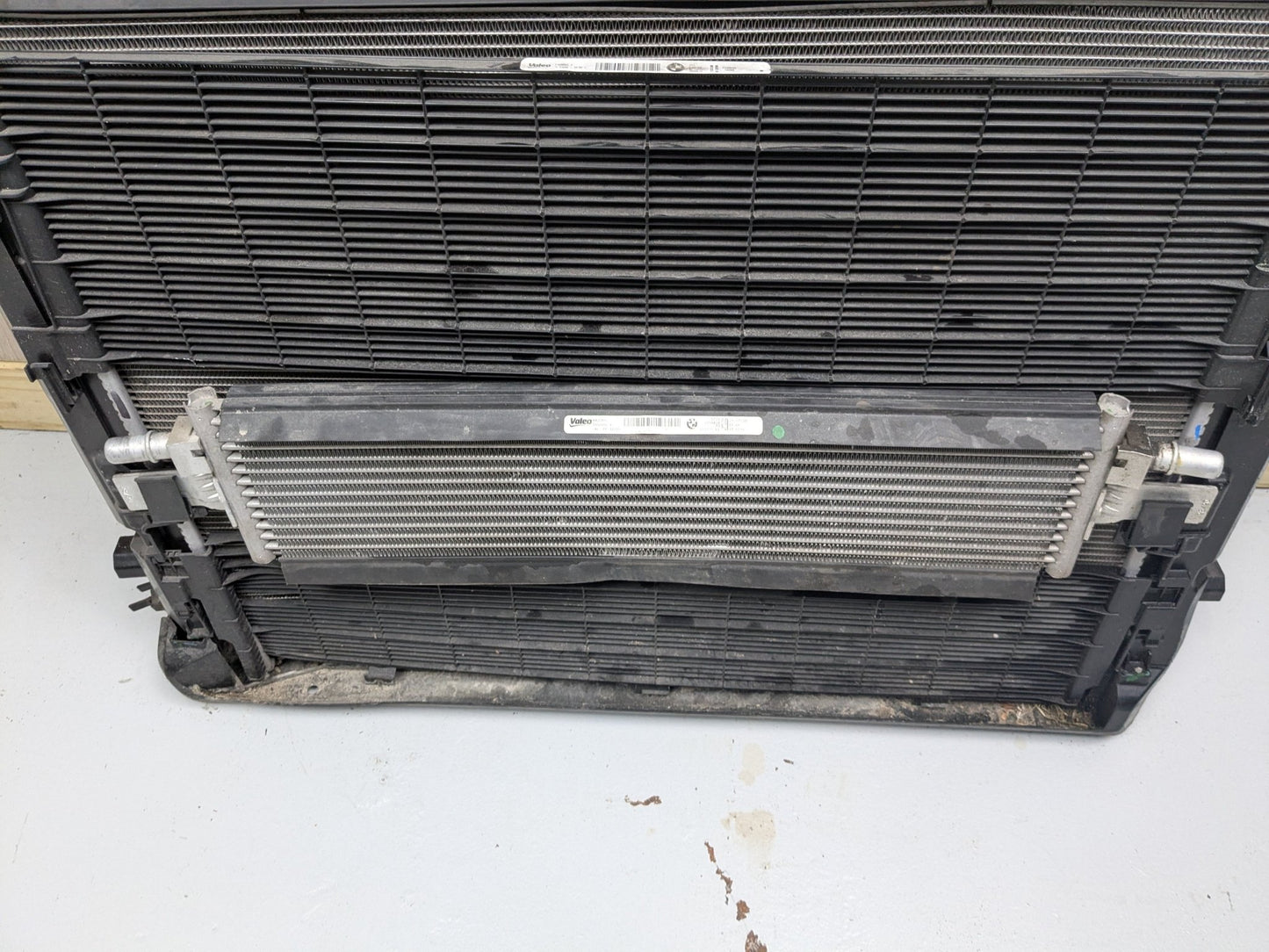 OEM BMW G20 G22 G23 M340 M440 Radiator Condenser Cooling Fan Assembly 850W B58