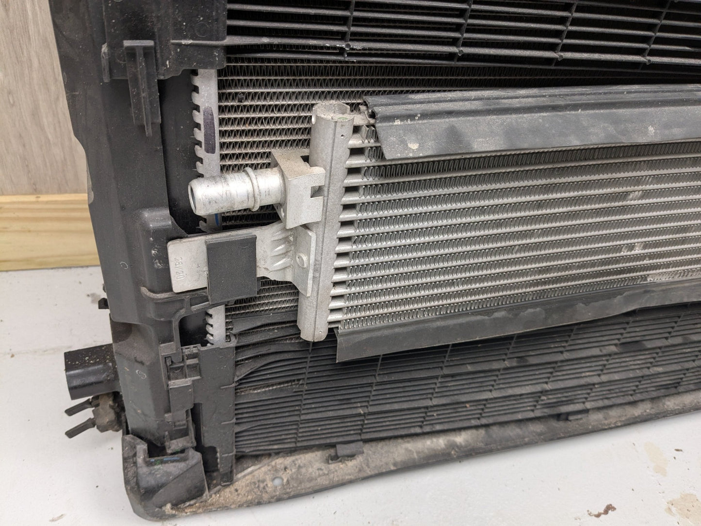 OEM BMW G20 G22 G23 M340 M440 Radiator Condenser Cooling Fan Assembly 850W B58