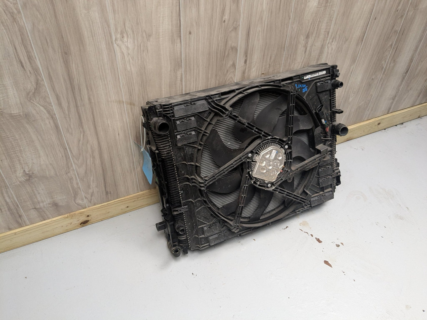 OEM BMW G20 G22 G23 M340 M440 Radiator Condenser Cooling Fan Assembly 850W B58