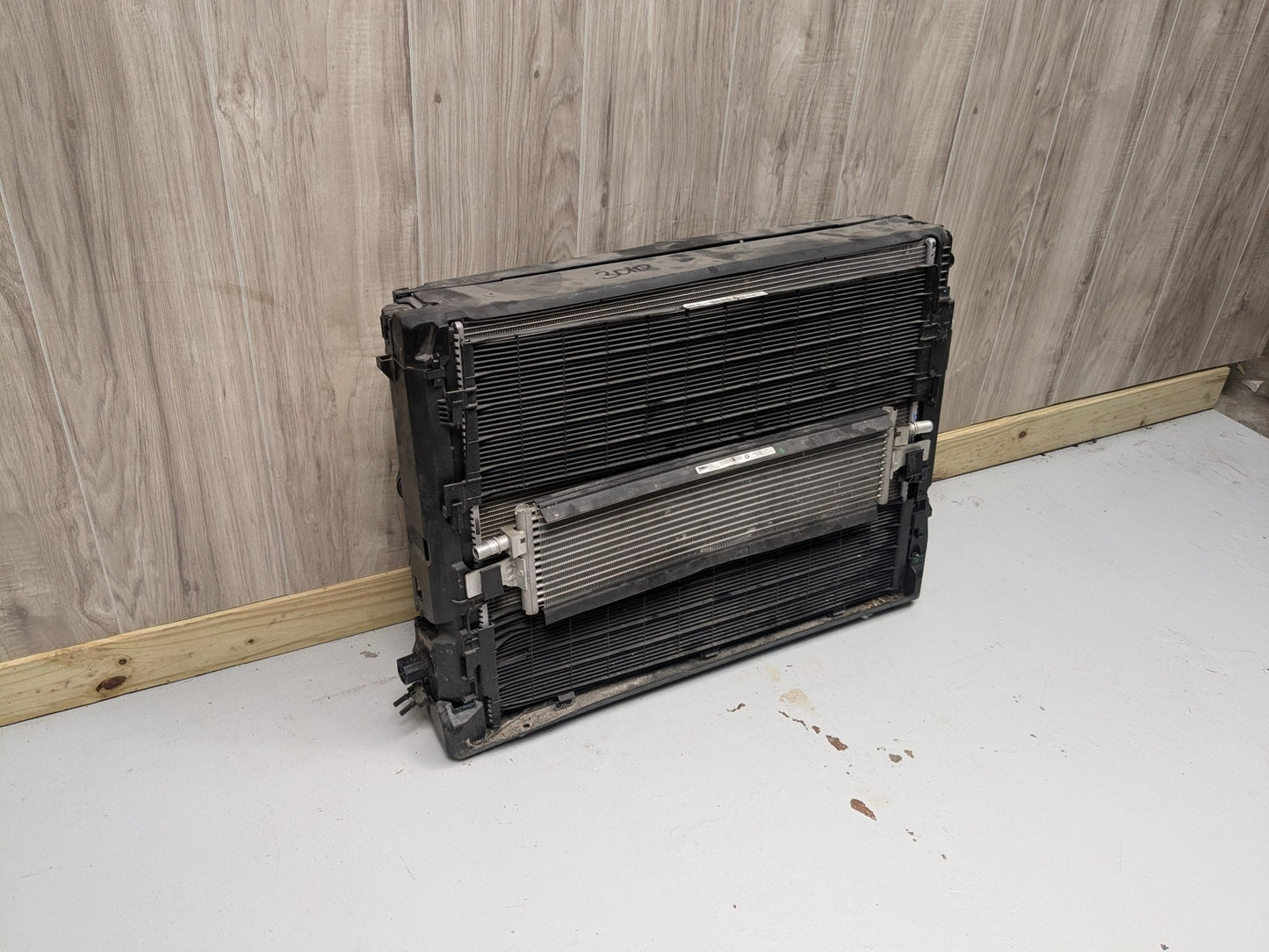 OEM BMW G20 G22 G23 M340 M440 Radiator Condenser Cooling Fan Assembly 850W B58