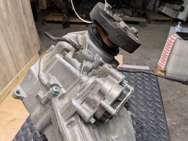 14-19 OEM BMW F15 F16 X5 X6 50iX Transmission Transfer Case ATC45L 129k