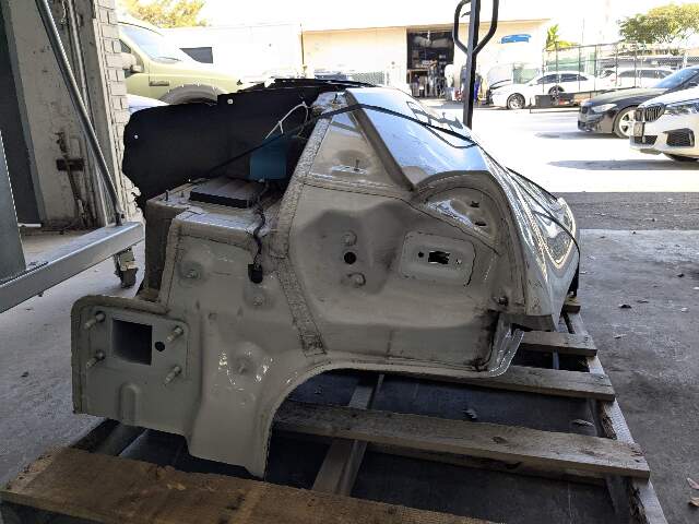 15-19 OEM BMW F16 F86 X6 X6M Rear Left Driver Side Quarter Panel Frame Body Cut