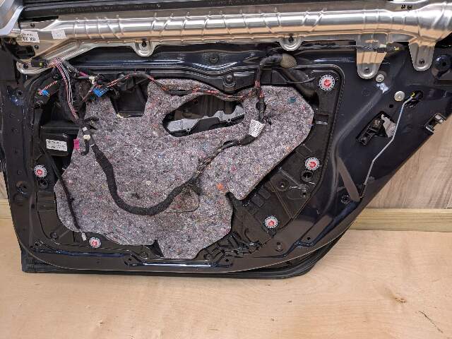 *16-22 OEM BMW G11 G12 740 750 M760 Rear Right Passenger Door Shell Panel Black