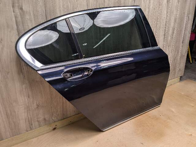 *16-22 OEM BMW G11 G12 740 750 M760 Rear Right Passenger Door Shell Panel Black