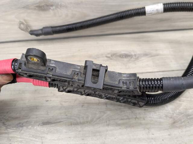 19-20 OEM BMW G05 G07 X5 X7 M50iX Alternator Starter Cable Wire N63M
