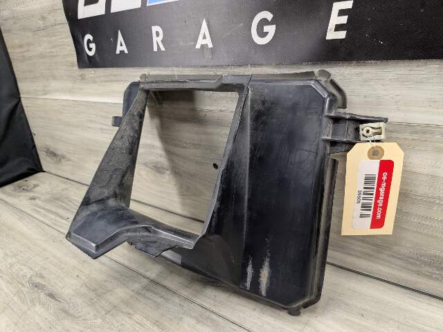 19-25 OEM BMW G05 X5 Front Right Passenger Side Radiator Cooler Air Duct Vent