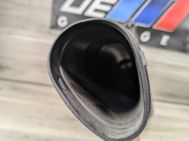19-25 OEM BMW G05 G07 X5 X7 Front Right Inlet Intake Air Duct Tube Pipe 1-4