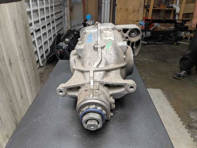 18-24 OEM BMW G01 G02 X3 X4 Rear Differential Axle Carrier Ratio 3.38