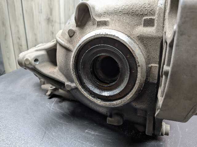 18-24 OEM BMW G01 G02 X3 X4 Rear Differential Axle Carrier Ratio 3.38