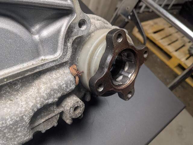 OEM BMW F10 F22 F30 F32 F33 F34 F36 AWD Transmission Transfer Case ATC 35L