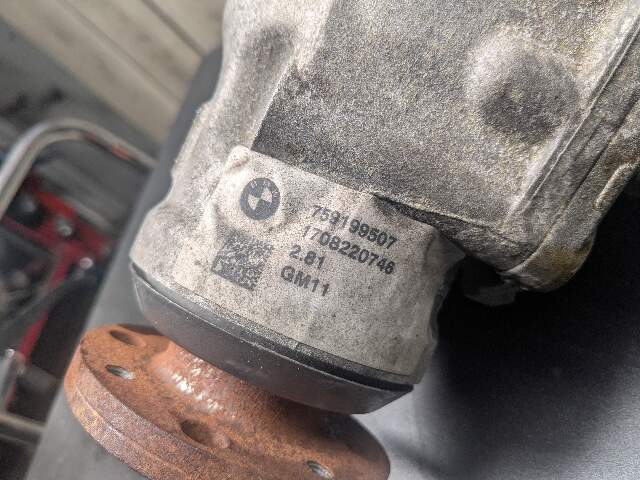 OEM BMW F22 F23 F30 F32 F33 F36 AWD Front Differential Axle Gearbox Carrier AT