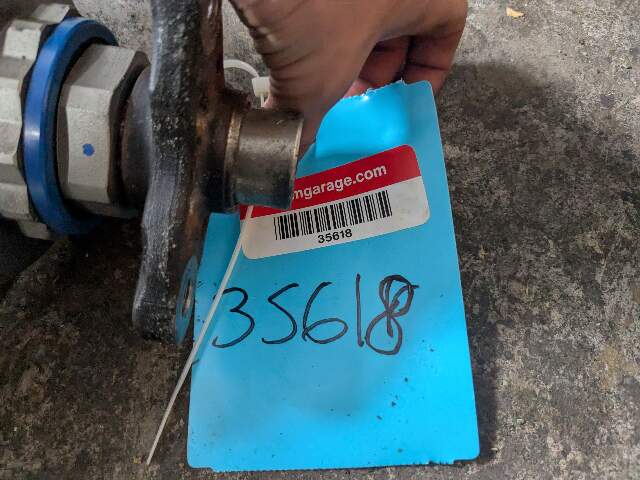OEM BMW G20 G22 G23 G42 330 M340 Rear Differential Axle Gearbox Carrier 2.81