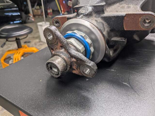 OEM BMW G20 G22 G23 G42 330 M340 Rear Differential Axle Gearbox Carrier 2.81