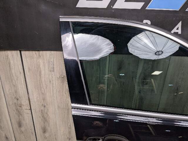 15-19 OEM BMW F16 X6 F86 X6M Front Right Passenger Door Shell Panel Black 668