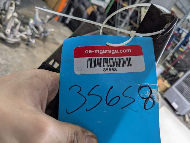 *OEM BMW F15 X5 Right Passenger Running Board Side Skirt Rocker Panel w Bracket