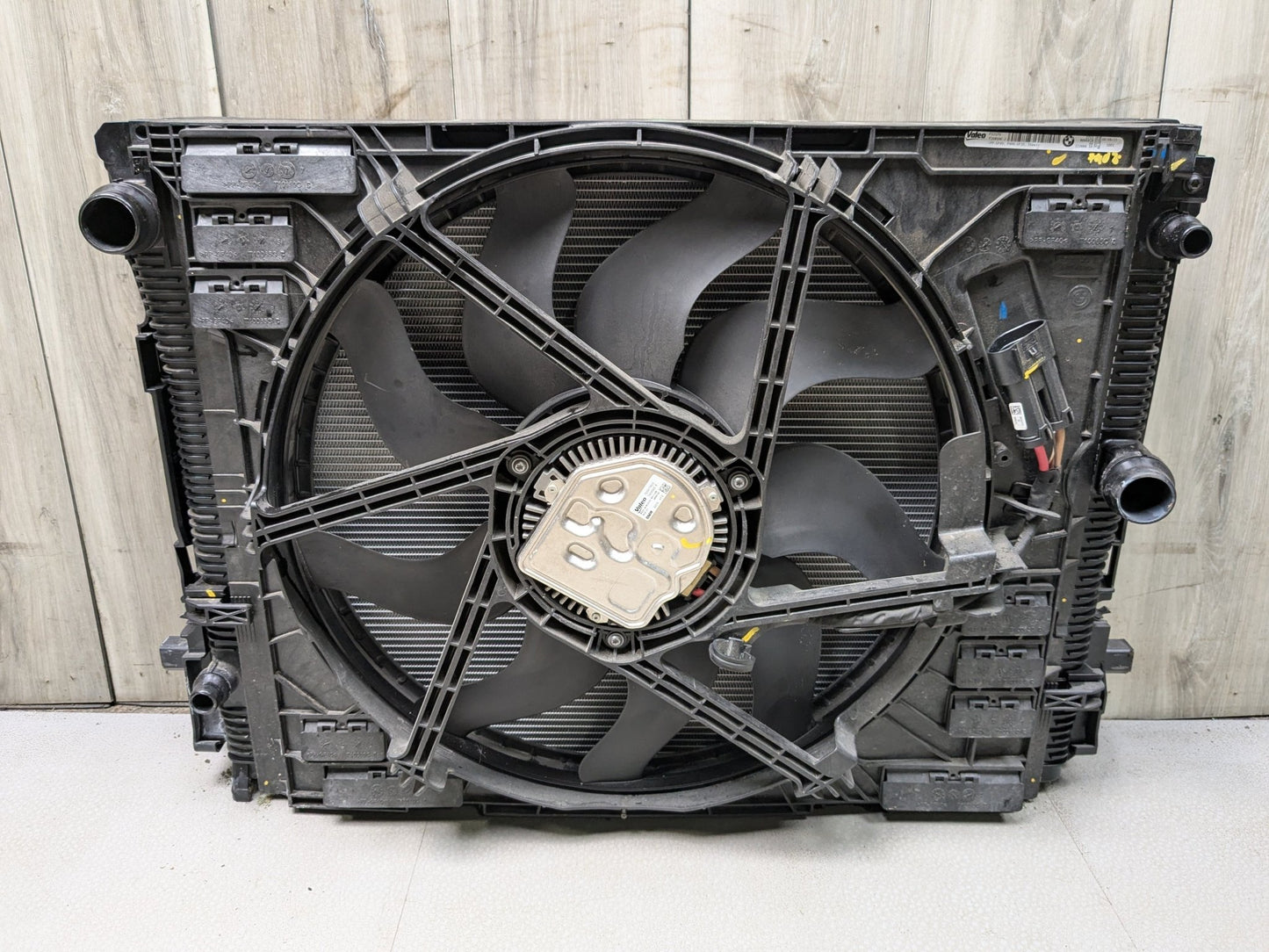 OEM BMW G20 G22 G23 M340 M440 Radiator Condenser Cooling Fan Assembly 850W B58