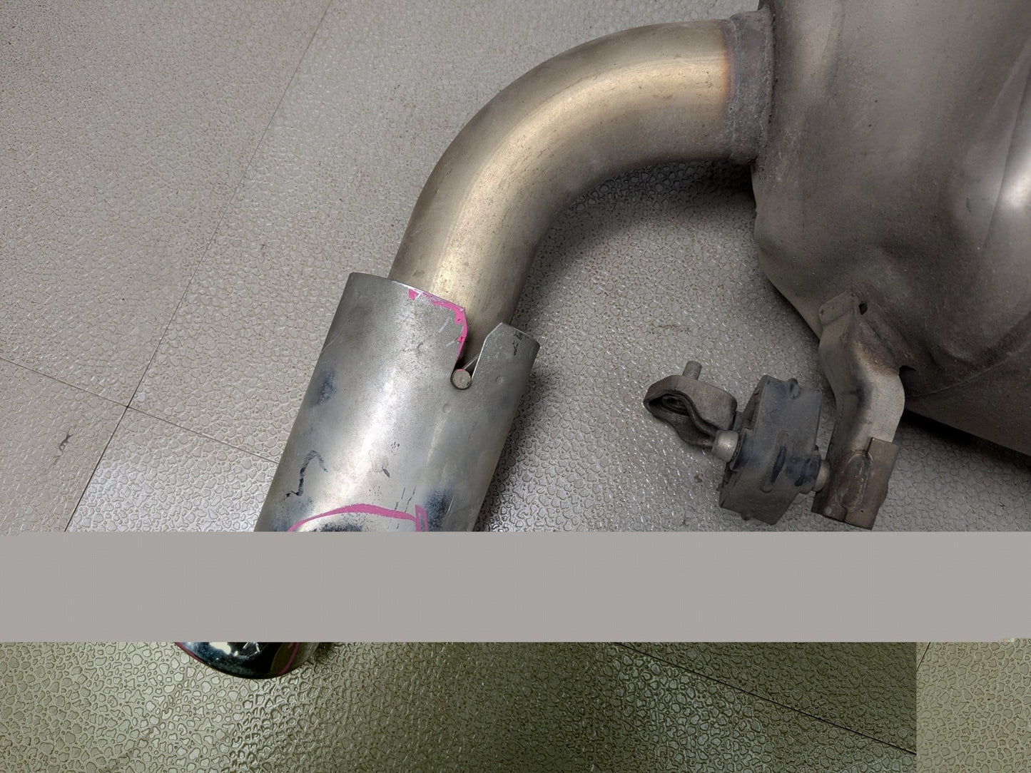 19-23 OEM BMW G20 330 Dual Exhaust Pipe Muffler Silver Tips B46 Engine