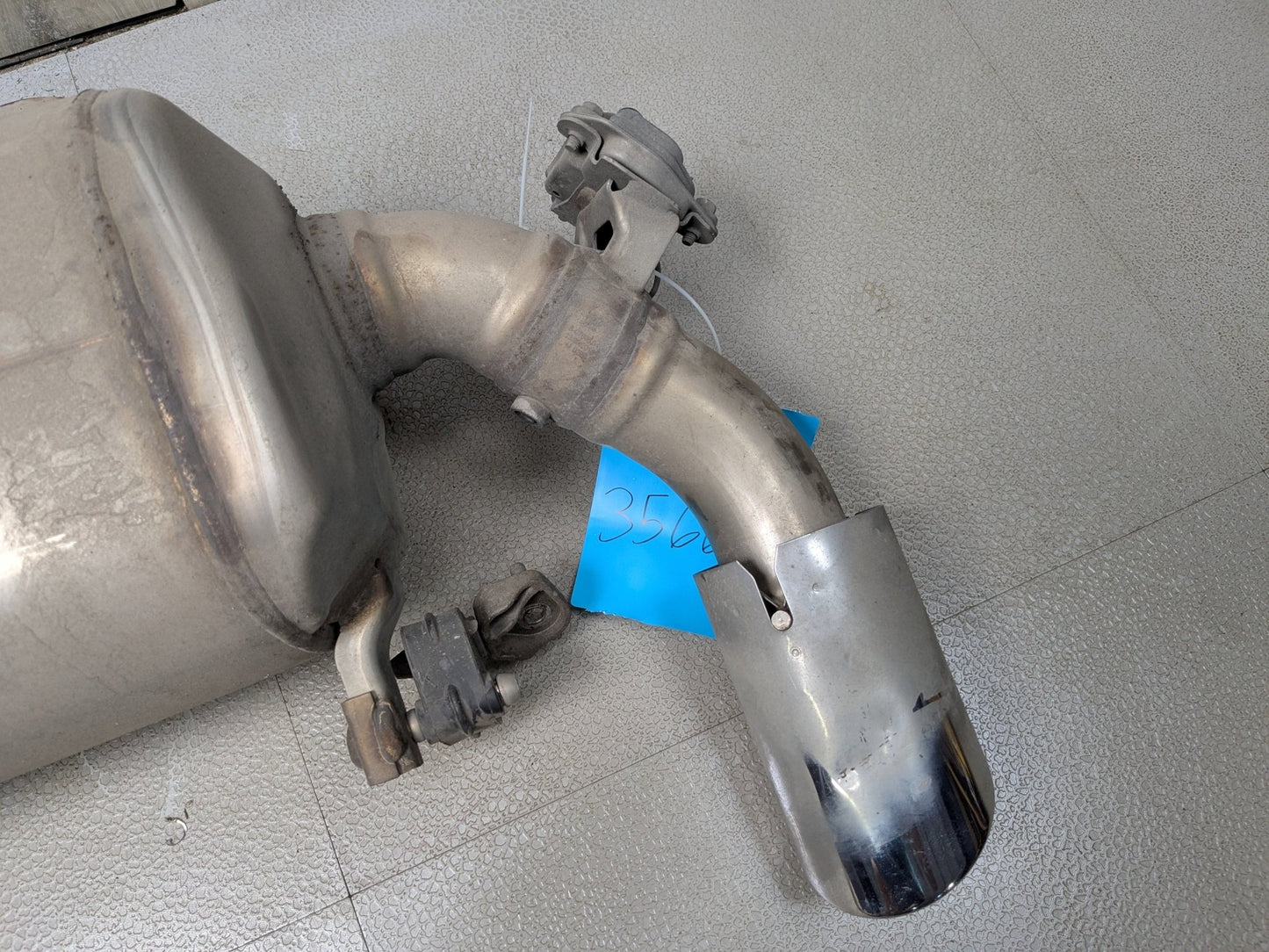 19-23 OEM BMW G20 330 Dual Exhaust Pipe Muffler Silver Tips B46 Engine