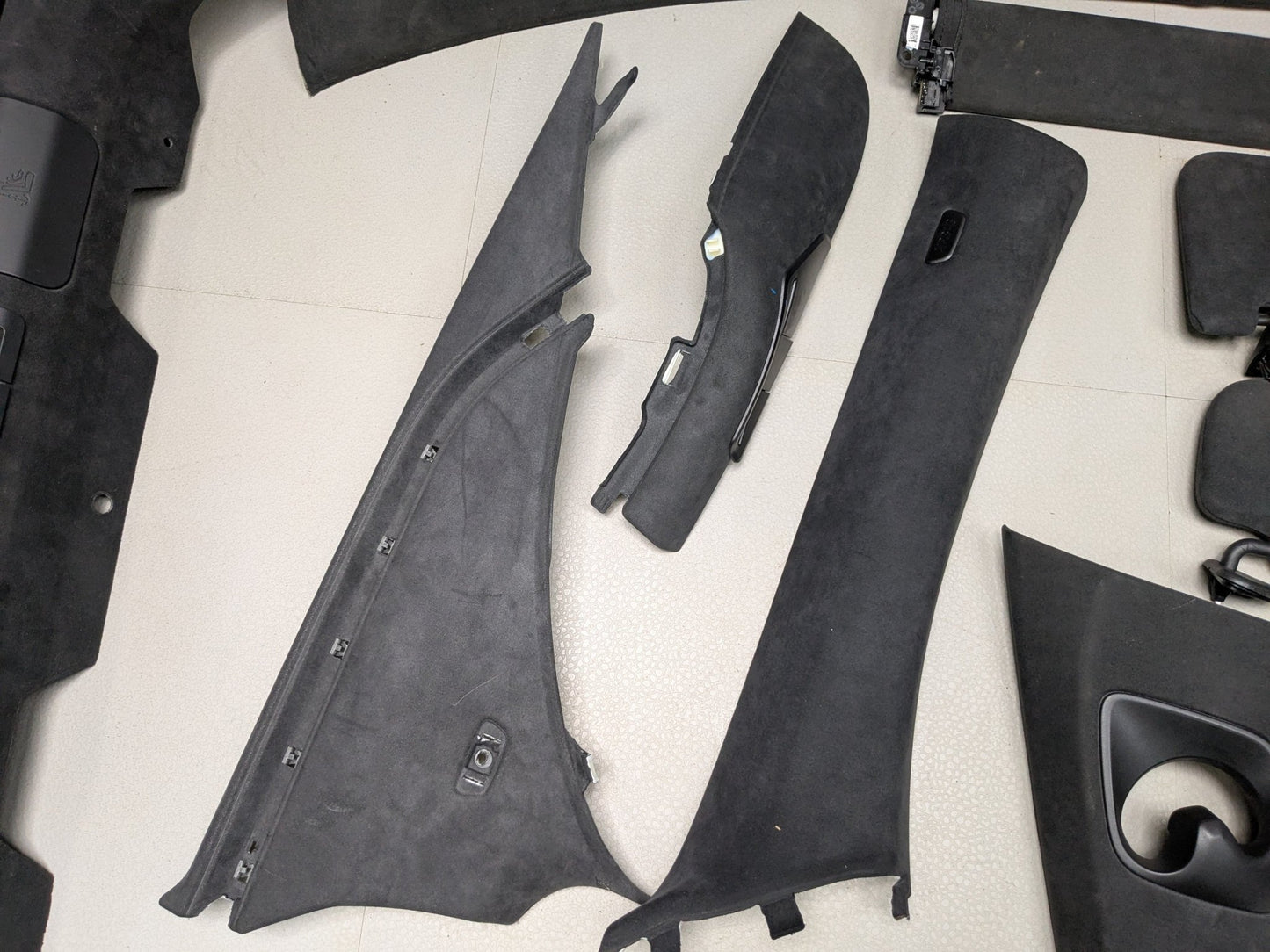 NOTE* OEM BMW G12 740 750 ALCANTARA Black Roof Headliner A B C D Pillar Trim SET