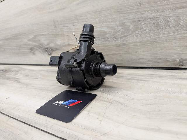 OEM BMW G05 G06 G07 X5 X6 X7 50 M50 Auxiliary Electric Water Pump Engine N63