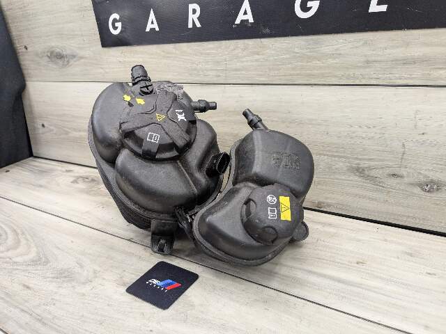 OEM BMW G20 G22 G23 G26 G42 Engine Coolant Expansion Overflow Tank Reservoir SET