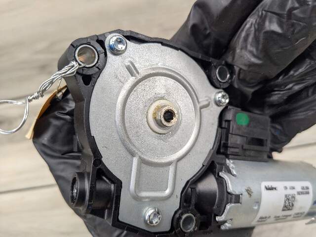 OEM BMW G20 G22 G26 G42 G80 G82 G87 M2 M3 M4 Sunroof Moonroof Motor Drive Unit